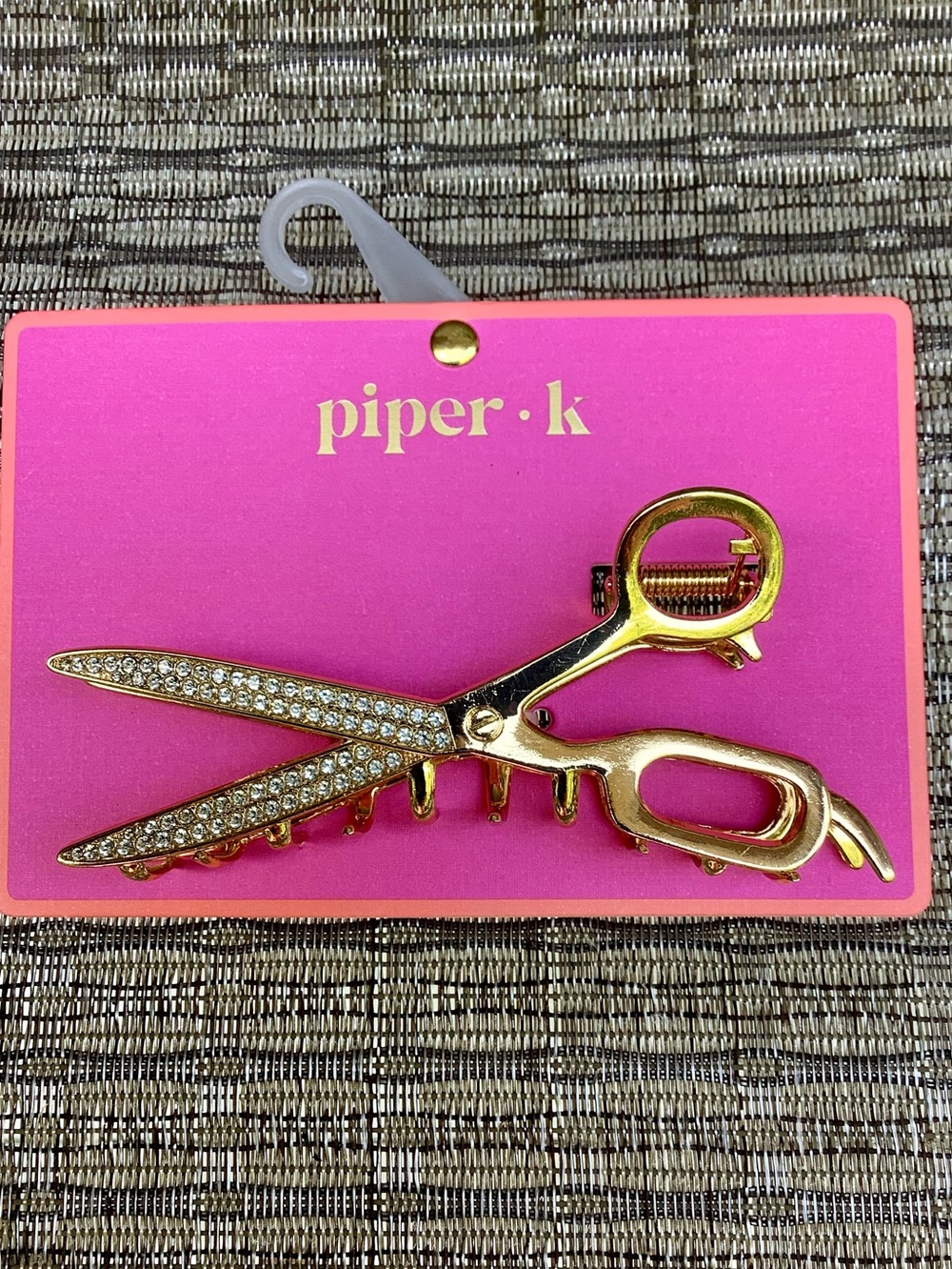 NWT Piper K Hair Clip Claw Scissors Art Teacher Hairdresser Sparkle Rhinestone - Picture 1 of 3